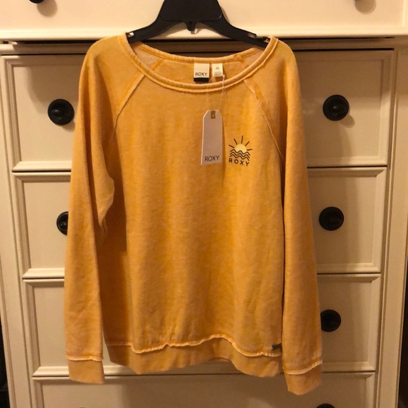 Roxy Tops - Brand 🆕 ROXY women’s sweatshirt.❤️❤️⭐️